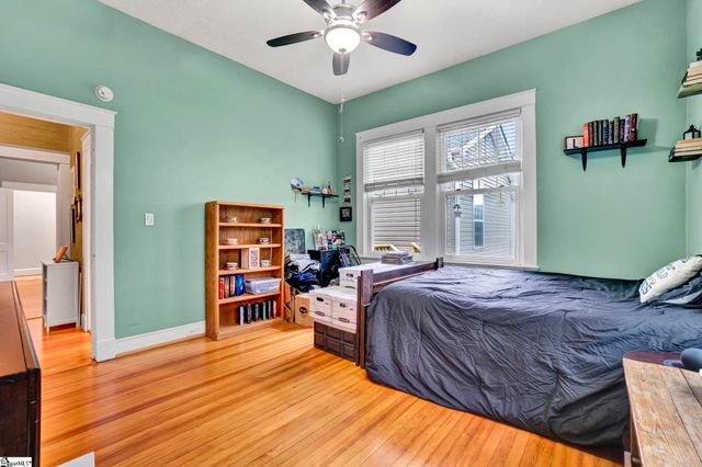 203 S Adair Street, Clinton, SC 29325