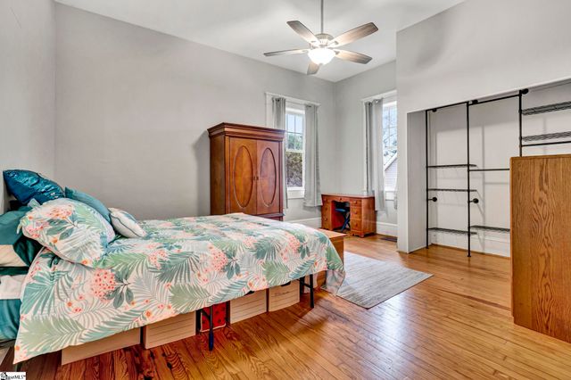 203 S Adair Street, Clinton, SC 29325