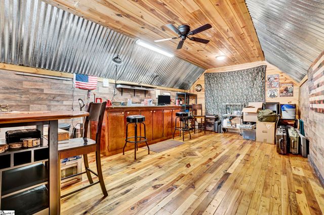 203 S Adair Street, Clinton, SC 29325