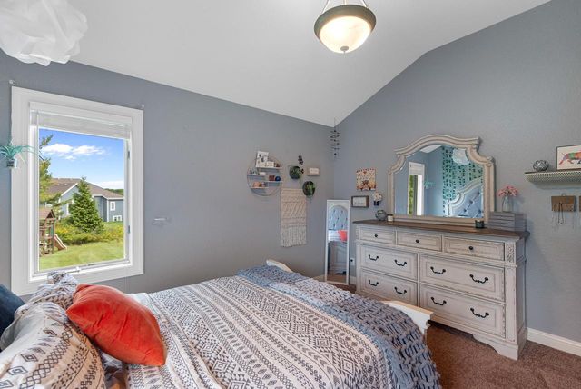 1526 Pine Cone TRAIL, Port Washington, WI 53074