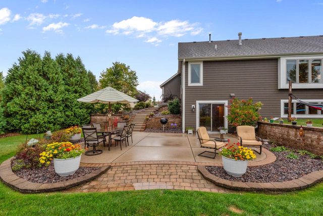 1526 Pine Cone TRAIL, Port Washington, WI 53074