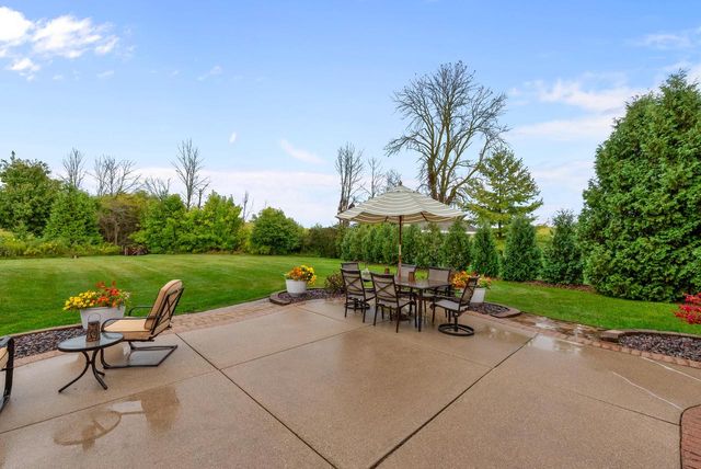 1526 Pine Cone TRAIL, Port Washington, WI 53074