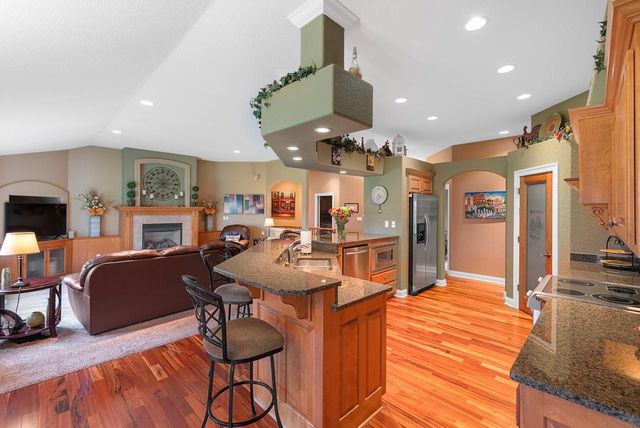 1526 Pine Cone TRAIL, Port Washington, WI 53074