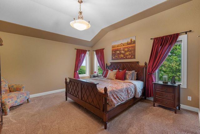 1526 Pine Cone TRAIL, Port Washington, WI 53074