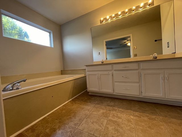 3524 Cobble St, Nashville, TN 37211