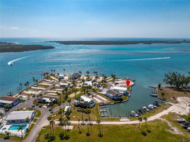 7500 PARK POINTE DRIVE 42, Englewood, FL 34224