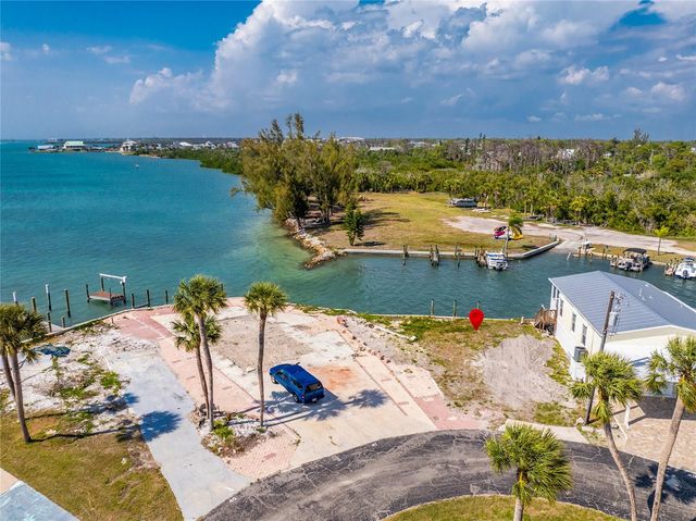 7500 PARK POINTE DRIVE 42, Englewood, FL 34224