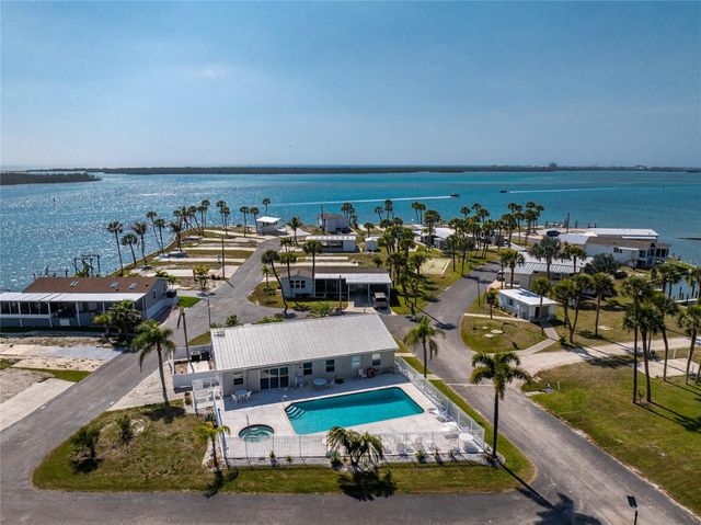 7500 PARK POINTE DRIVE 42, Englewood, FL 34224