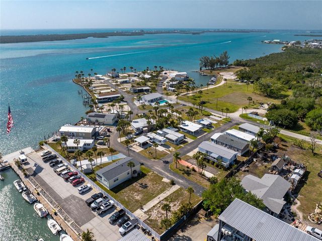 7500 PARK POINTE DRIVE 42, Englewood, FL 34224