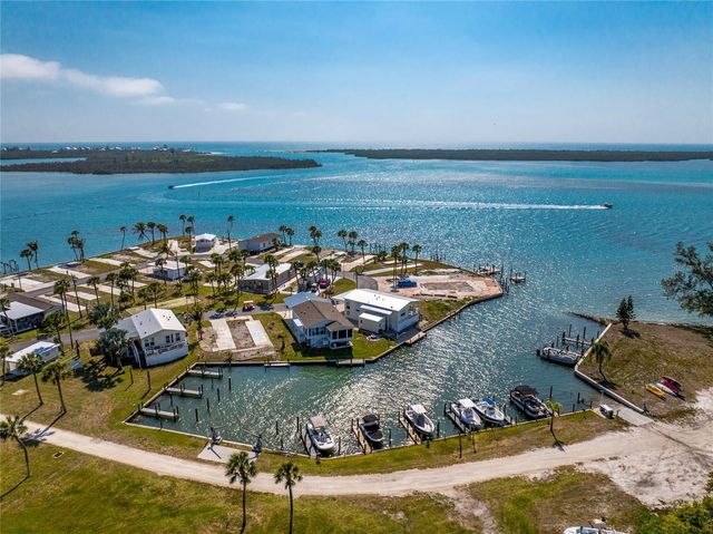 7500 PARK POINTE DRIVE 42, Englewood, FL 34224