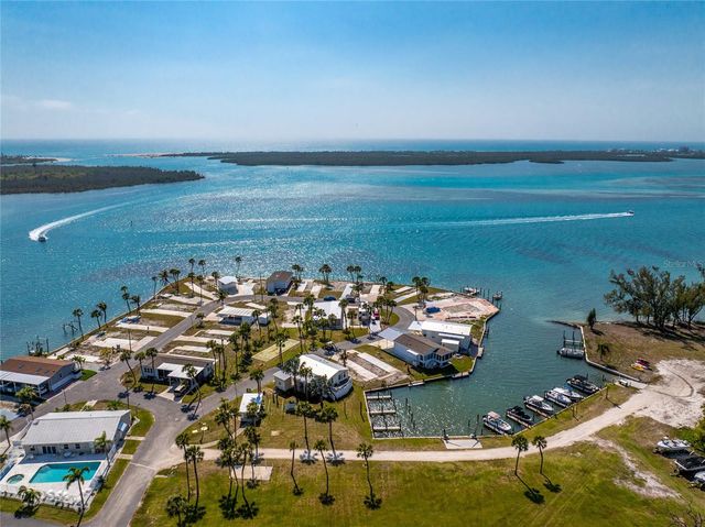 7500 PARK POINTE DRIVE 42, Englewood, FL 34224