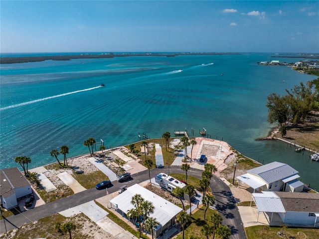 7500 PARK POINTE DRIVE 42, Englewood, FL 34224