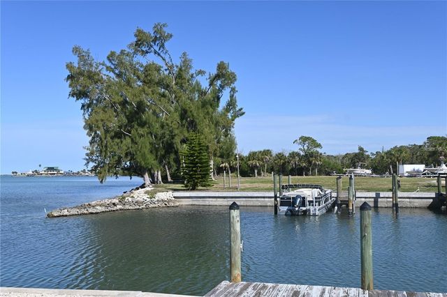 7500 PARK POINTE DRIVE 42, Englewood, FL 34224