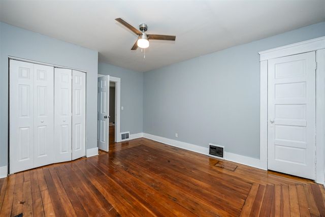 814 Columbus Avenue, Benton Harbor, MI 49022