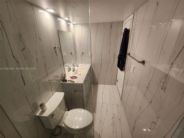 2780 NE 183rd Street 1701, Aventura, FL 33160