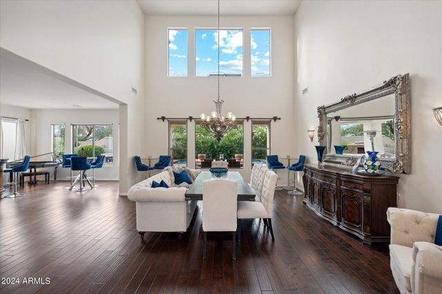 3852 E EXPEDITION Way, Phoenix, AZ 85050