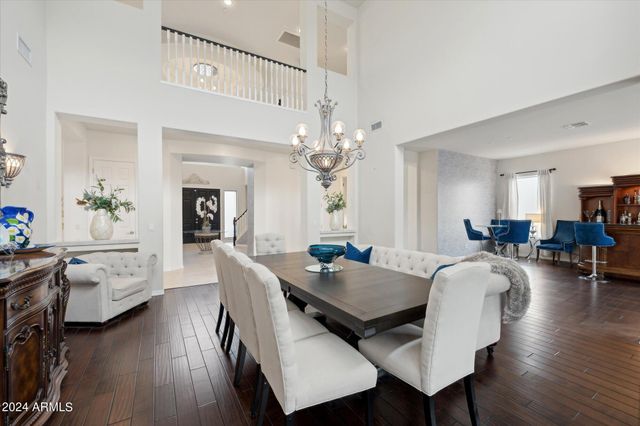 3852 E EXPEDITION Way, Phoenix, AZ 85050