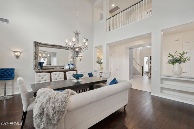 3852 E EXPEDITION Way, Phoenix, AZ 85050