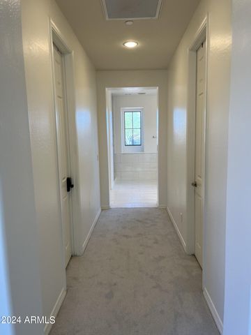 3852 E EXPEDITION Way, Phoenix, AZ 85050