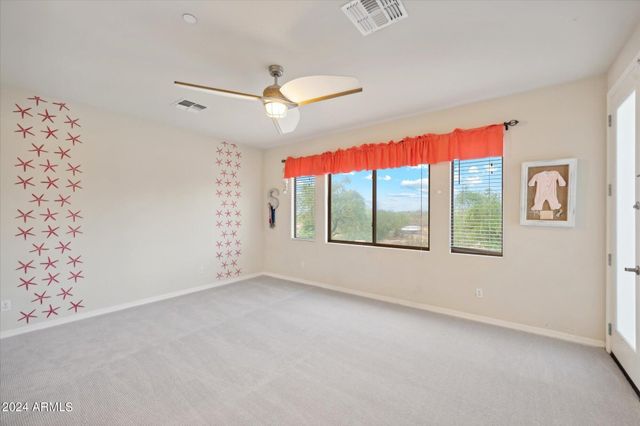 3852 E EXPEDITION Way, Phoenix, AZ 85050