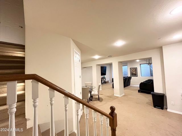 3852 E EXPEDITION Way, Phoenix, AZ 85050