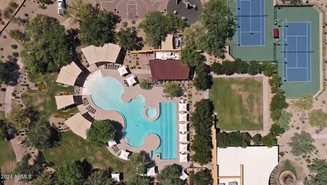 3852 E EXPEDITION Way, Phoenix, AZ 85050