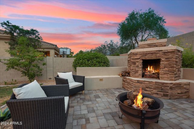 3852 E EXPEDITION Way, Phoenix, AZ 85050