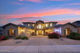 3852 E EXPEDITION Way, Phoenix, AZ 85050