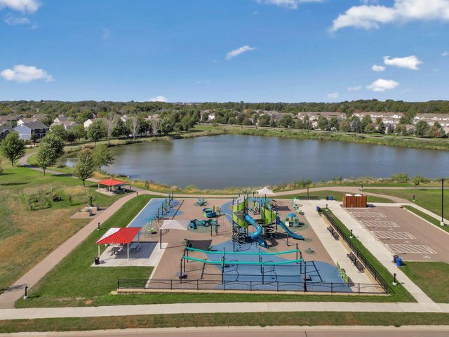 656 Sierra Parkway, Waconia, MN 55387