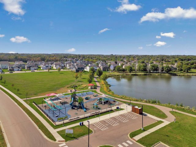 656 Sierra Parkway, Waconia, MN 55387