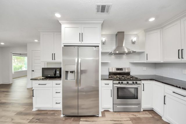 9731 Clanton Street, Houston, TX 77080