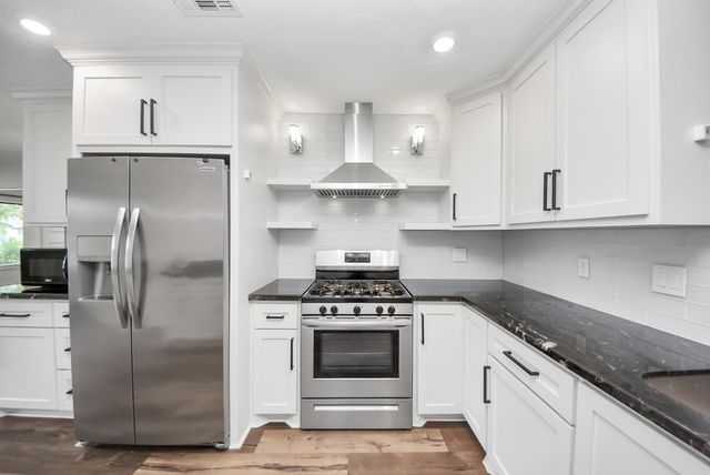 9731 Clanton Street, Houston, TX 77080