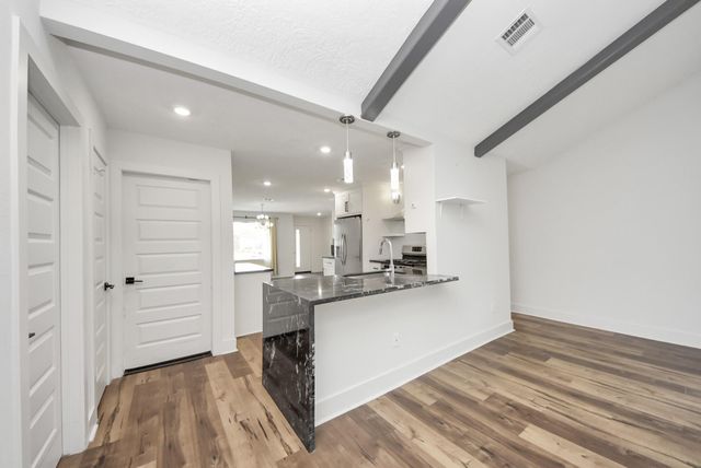 9731 Clanton Street, Houston, TX 77080