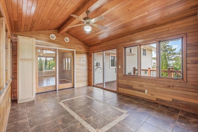 11111 Carver Court, Burnsville, MN 55337
