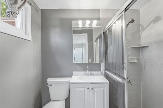 11111 Carver Court, Burnsville, MN 55337