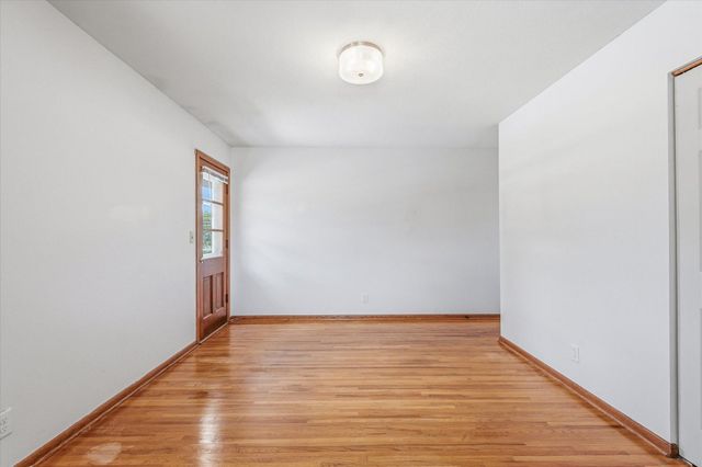 11111 Carver Court, Burnsville, MN 55337
