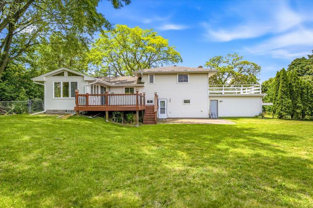 11111 Carver Court, Burnsville, MN 55337