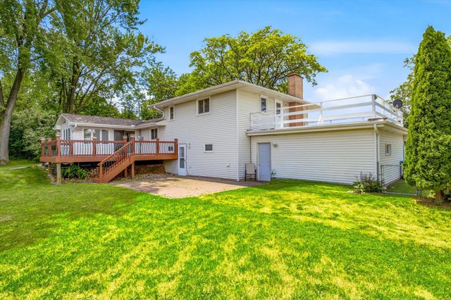 11111 Carver Court, Burnsville, MN 55337