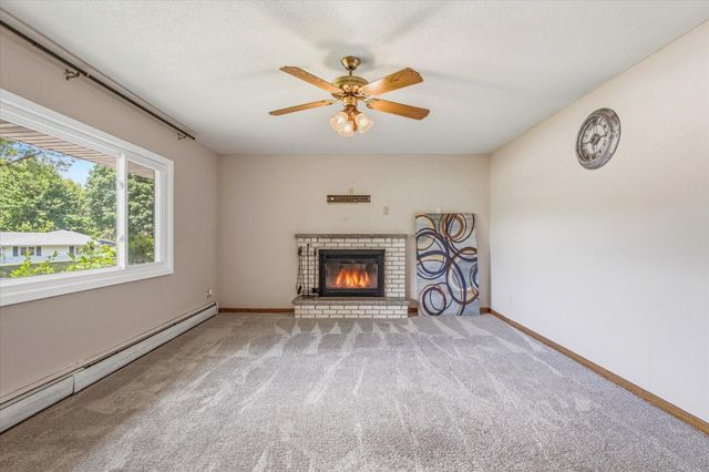 11111 Carver Court, Burnsville, MN 55337