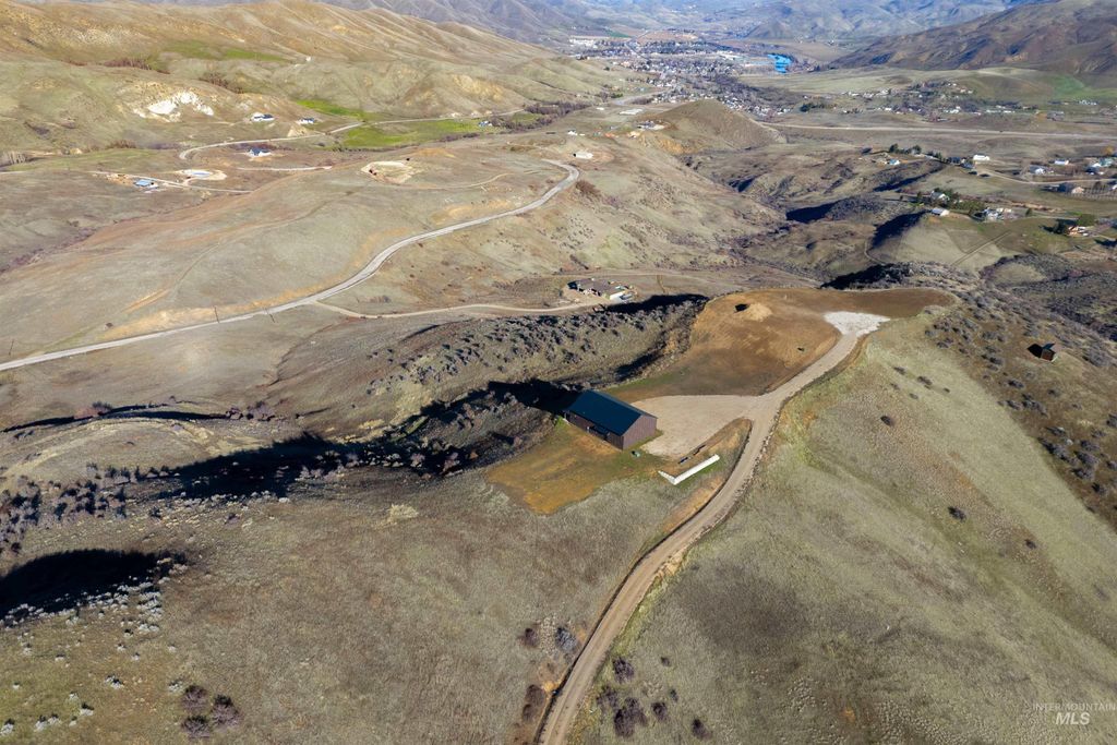 35 Lorraine Lane, Horseshoe Bend, ID 83629 photo 13