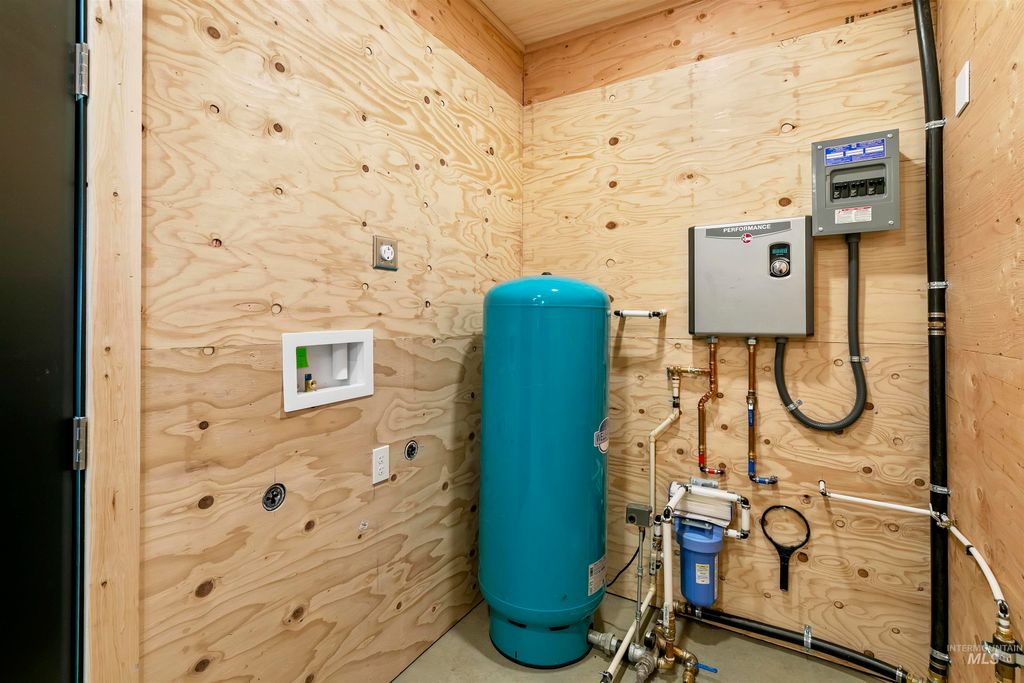 35 Lorraine Lane, Horseshoe Bend, ID 83629 photo 27