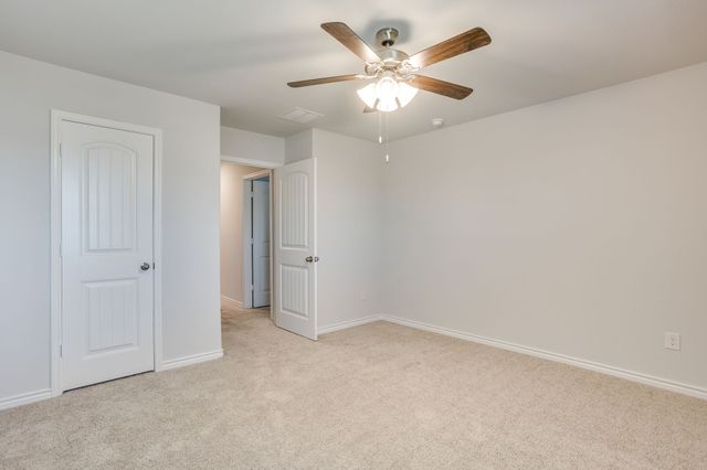 5044 Chital Drive, Fort Worth, TX 76036