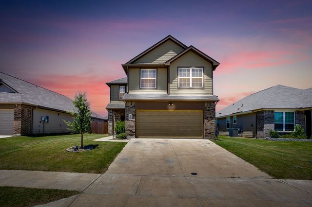 5044 Chital Drive, Fort Worth, TX 76036