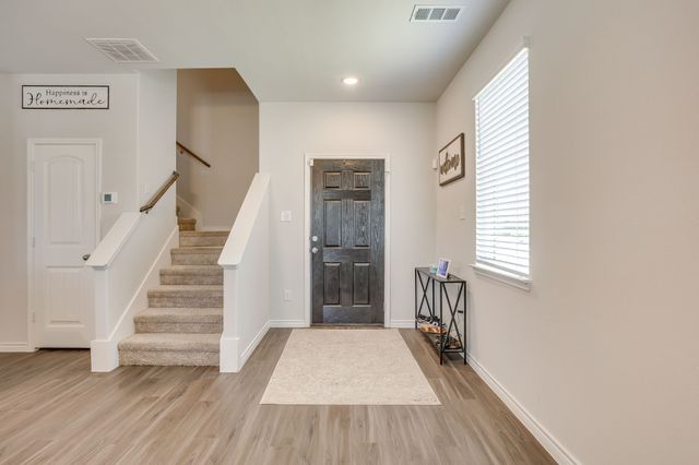5044 Chital Drive, Fort Worth, TX 76036