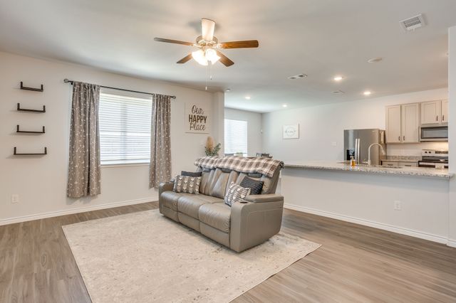 5044 Chital Drive, Fort Worth, TX 76036