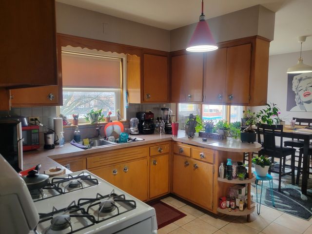 6300 W Belmont Avenue, Chicago, IL 60634