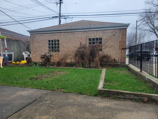 6300 W Belmont Avenue, Chicago, IL 60634