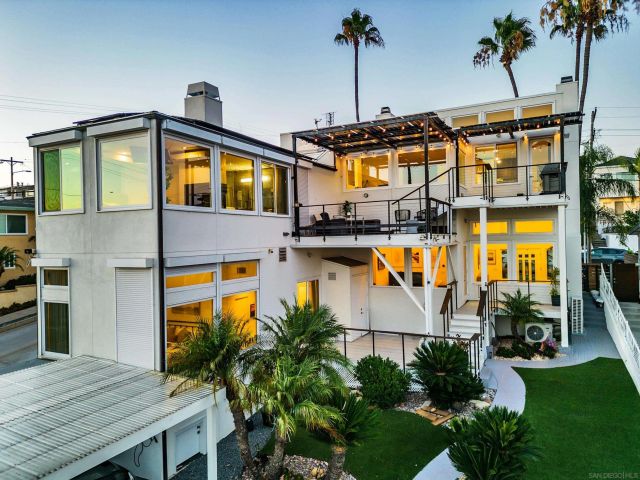 3815 Henry Street, San Diego, CA 92110