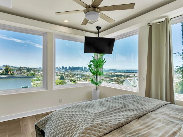 3815 Henry Street, San Diego, CA 92110
