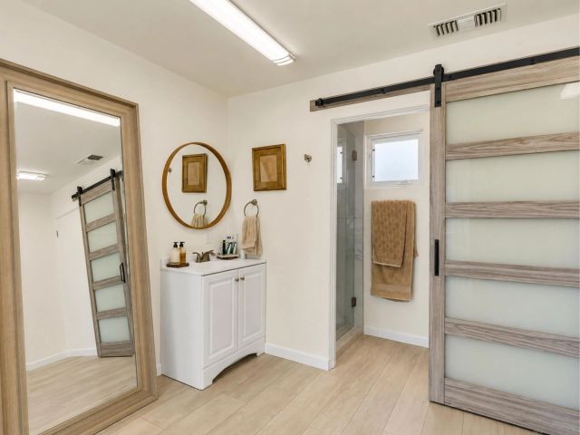 3815 Henry Street, San Diego, CA 92110